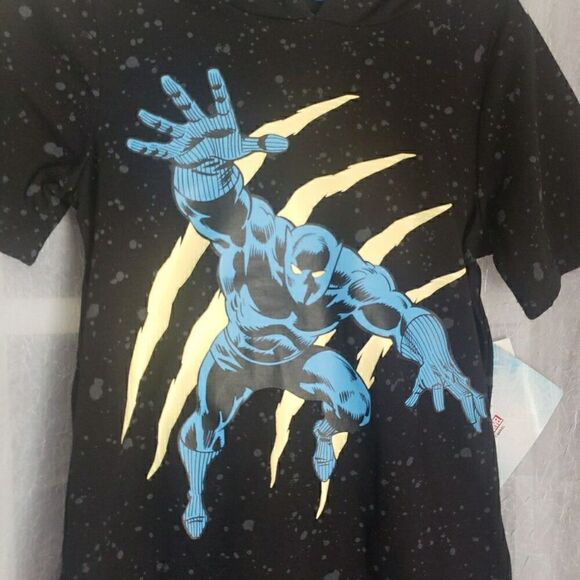 NWT Marvel Black Panther Boys Cosplay Hooded Top & Shorts Outfit Set Size 4 - Picture 2 of 8